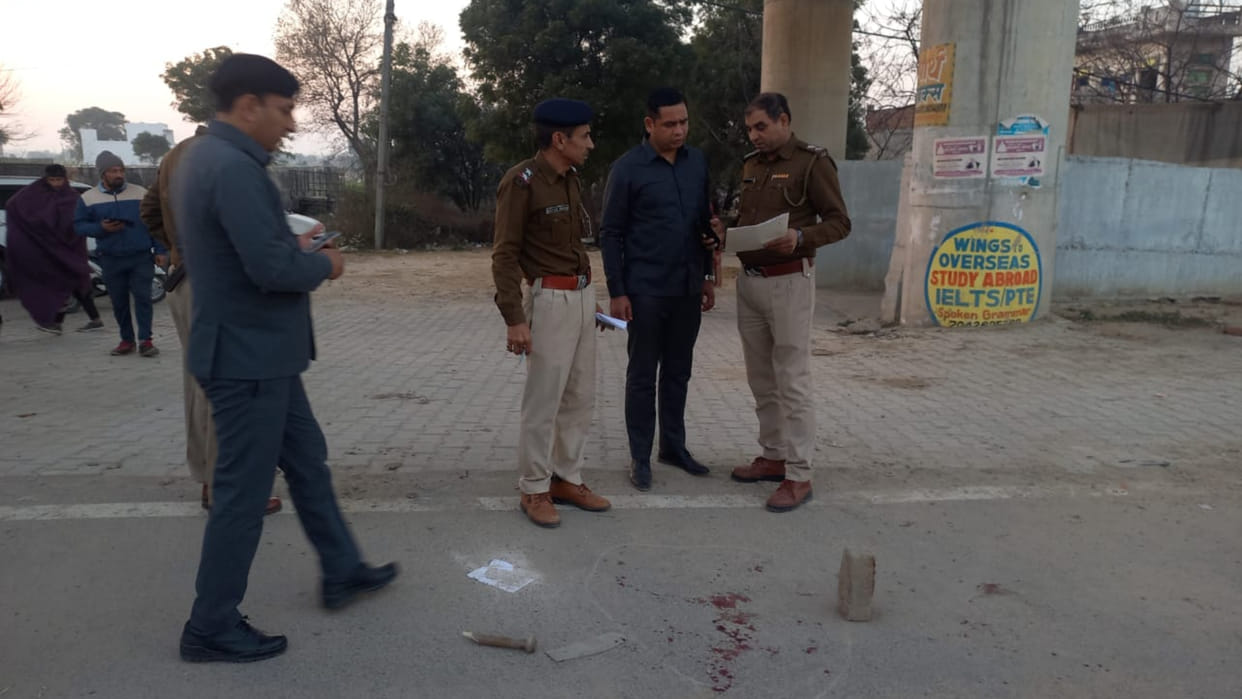 Sonipat: Two brothers were shot in a quarrel, cousin hand was broken