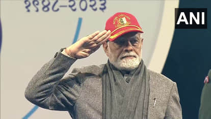 प्रधानमंत्री नरेंद्र मोदी