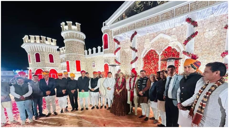 Royal Wedding of Ex MP Badri Ram Jakhar grandson Ram Prakash and NRI Naval Kishore daughter Ritu Godara Barmer