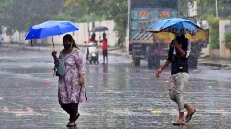 Mp Weather:अगले दो दिन तक बारिश के आसार, इन जिलों में घने कोहरे के चलते  विजिबिलिटी रहेगी कम - Mp Weather Chances Of Rain In Madhya Pradesh For The  Next Two Days -