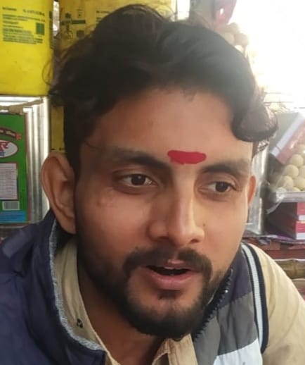 People's lives in danger due to dilapidated and bowed pillars