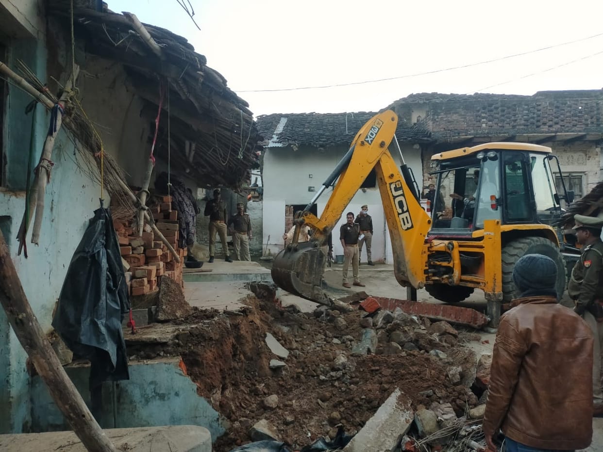 Bulldozer thundered at the house of molestation accused