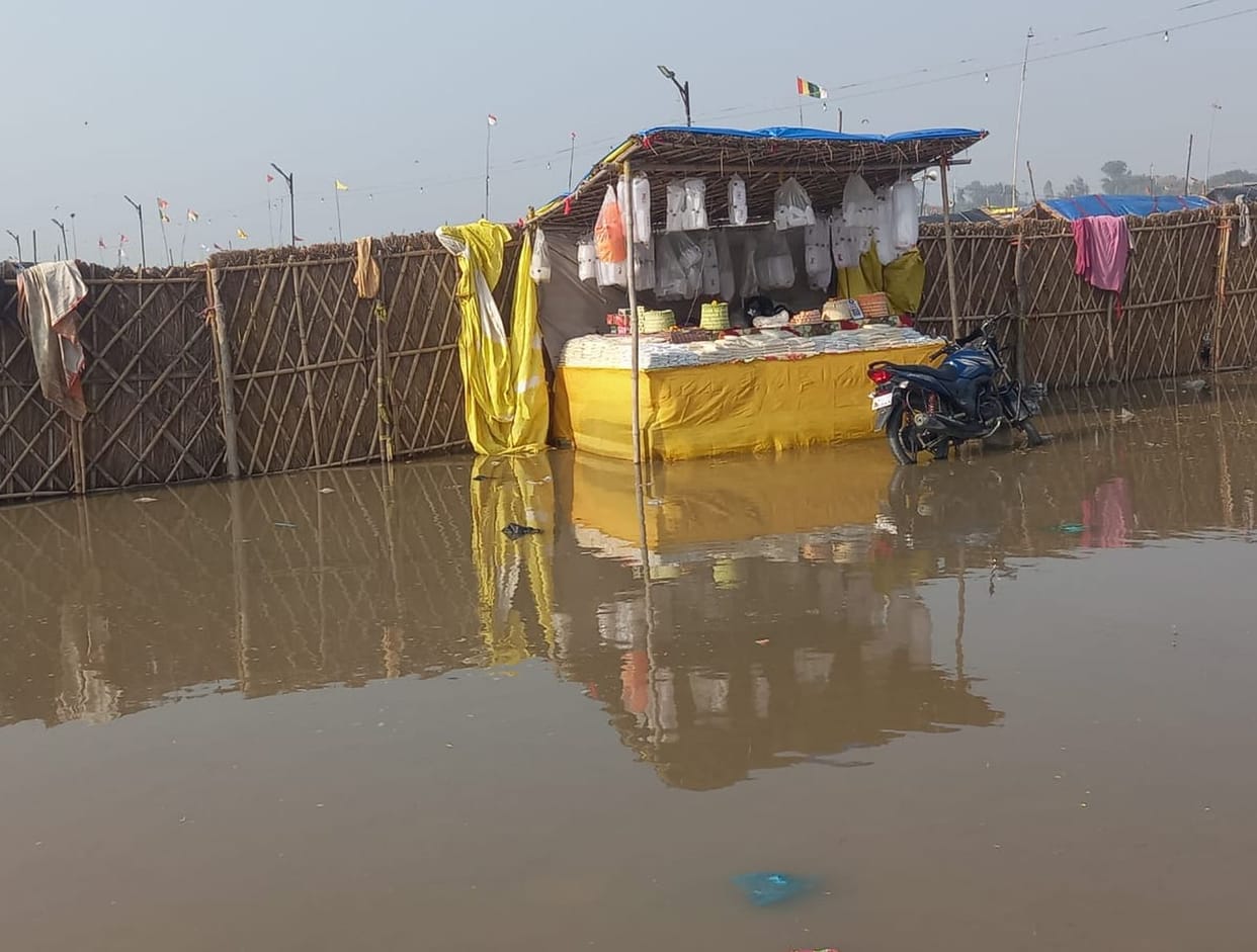 Water filled in 65 Ghats of Ganga, Kalpavasi upset