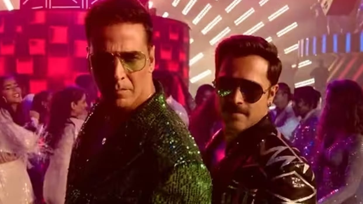 Main Khiladi Teaser out Akshay kumar and Emraan Hashmi recreate the iconic song in selfiee