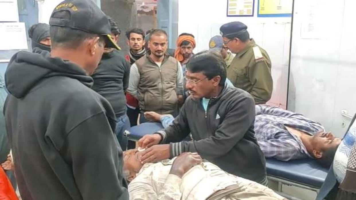 Satna Due to election enmity in Mohania an old man was Murder by hitting him with an axe