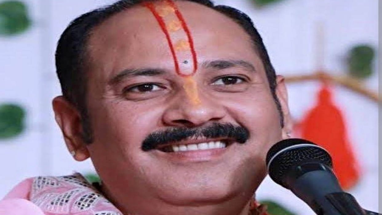 Ujjain Narrator Pandit Pradeep Mishra will tell story of Shivmahapuran in April after February