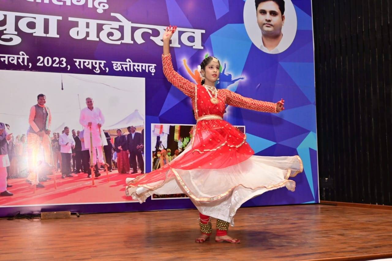 Chhattisgarh state level youth festival 2023, see pics