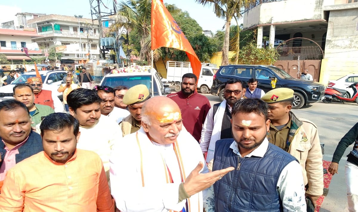 VHP head Praveen Todgia said If population control law is not made then danger in Ram temple
