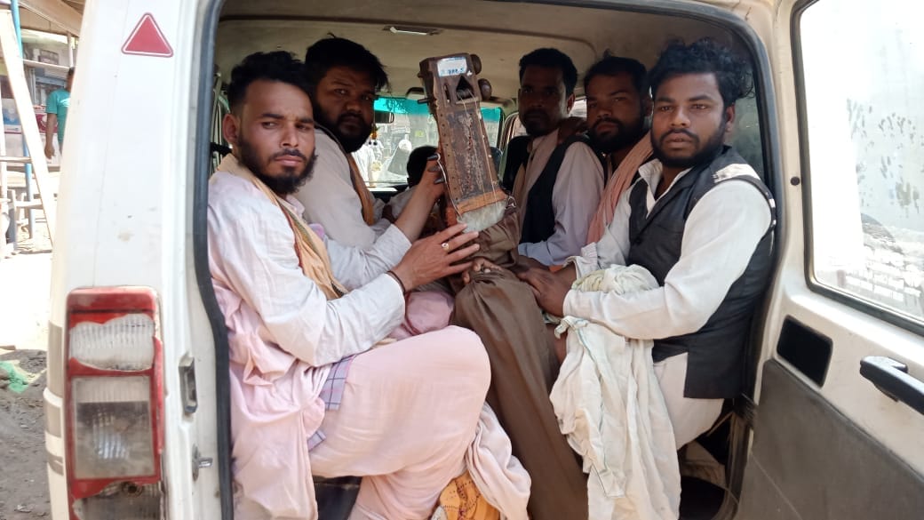 6 'sadhus' of UP like Joli LLB caught: got down from the train in Nawada in saffron clothes but came out of hi