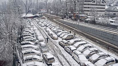 Jammu Kashmir weather Rain and snowfall affected life Avalanche Warning for ten districts