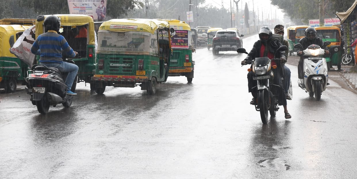 Cold increased due to drizzling rain, hail alert