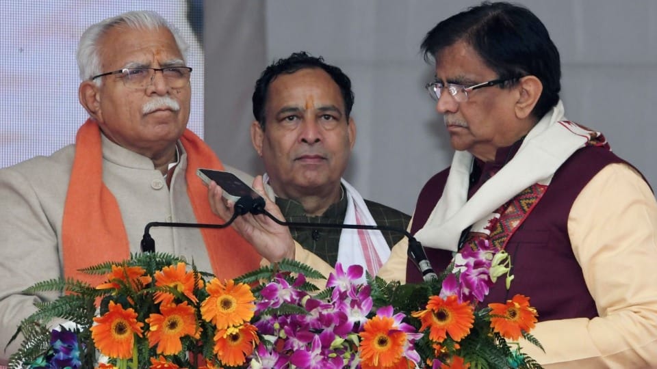 Manohar Lal listed the achievements of his government
