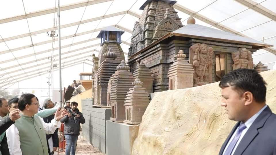 Uttarakhand tableau with AIPAN art Got First Prize in India first time on Republic Day 2023