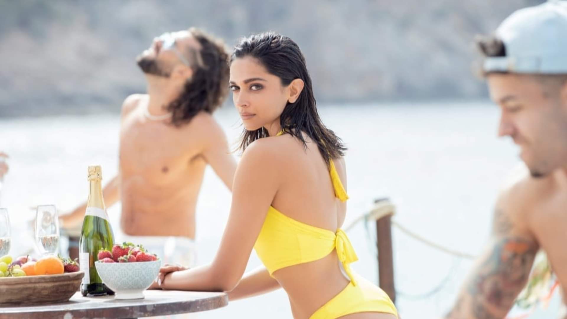 Pathaan box office collection day 6 becomes fastest indian film to cross 300 crore mark on domestic box office