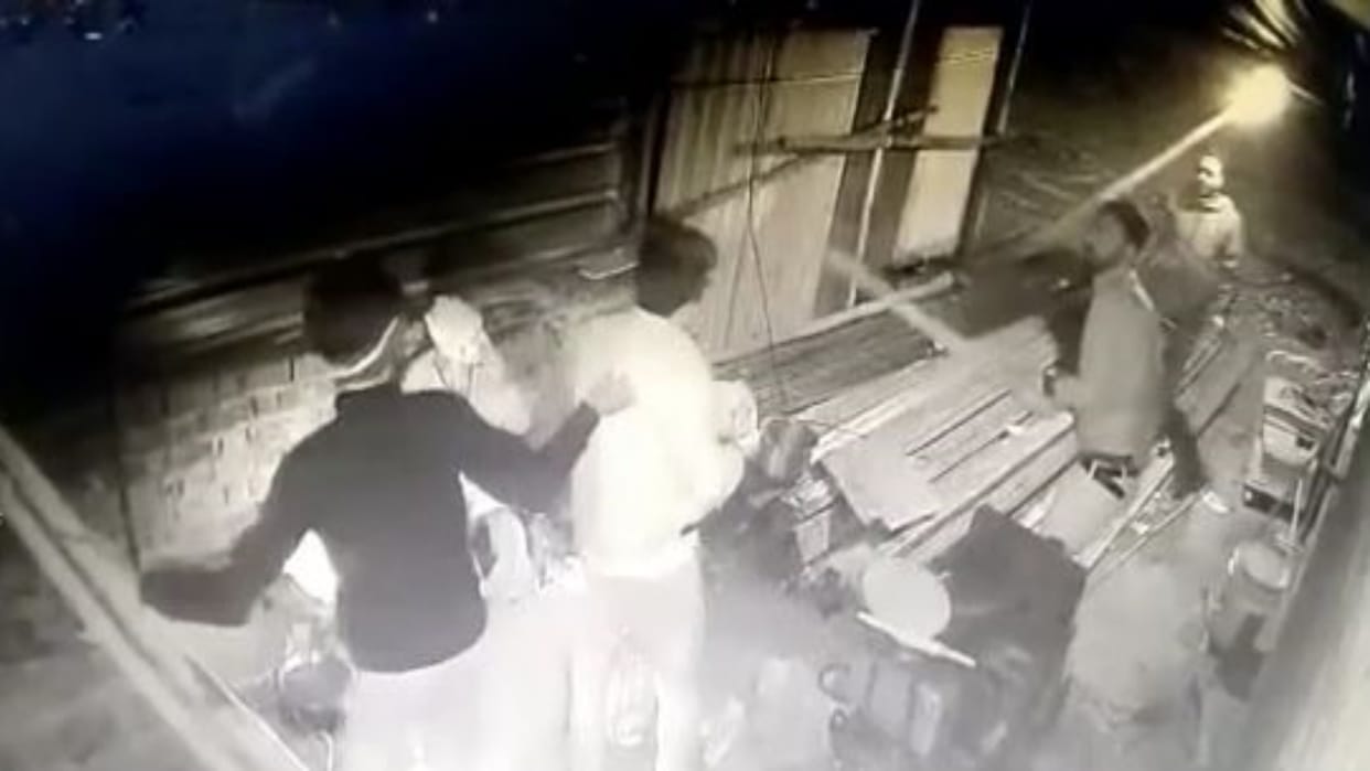 Shahdol BJP leaders thrash engineer hooliganism captured in CCTV