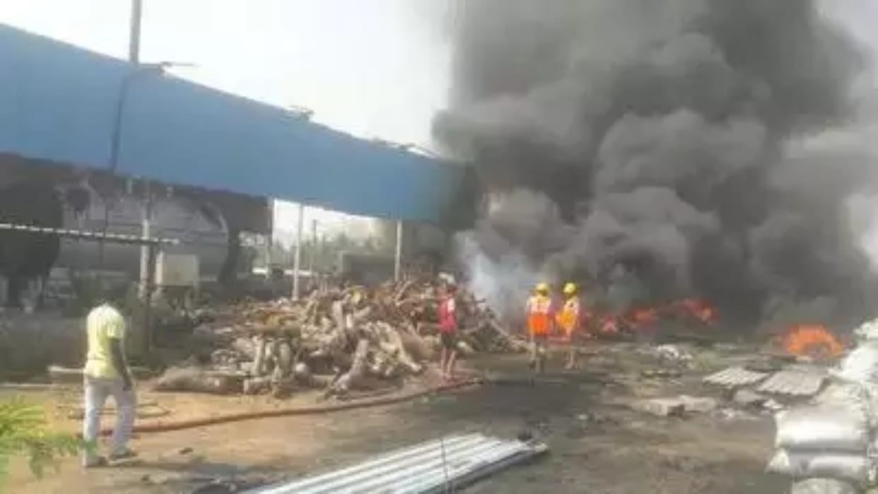 andhra pradesh anakapalli district company reactor blast fire under control