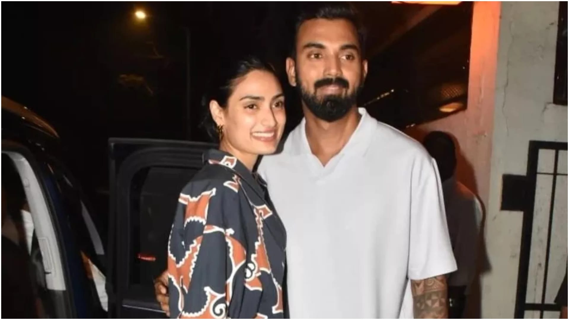 KL Rahul Birthday Actress Athiya Shetty Shared Romantic Photos with Husband See Post here