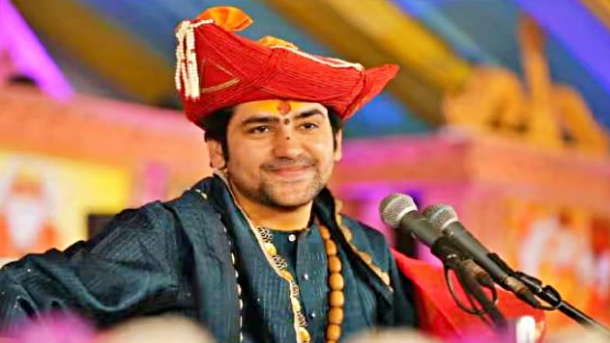cbse advised schools to avoid visiting its regional office due to'Hanuman Katha'by Dhirendra Krishna Shastri