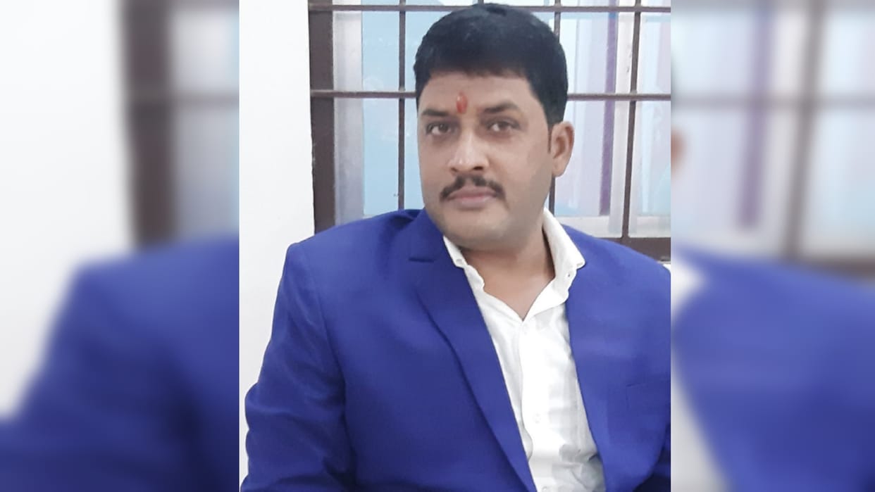 Keep an eye on bird eye in jungle of data in Gorakhpur