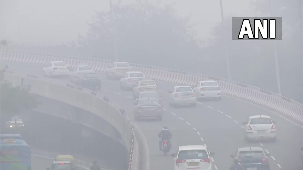 delhi ncr weather after rain in plains snowfall in mountains north india cold wave fog trains flights delay