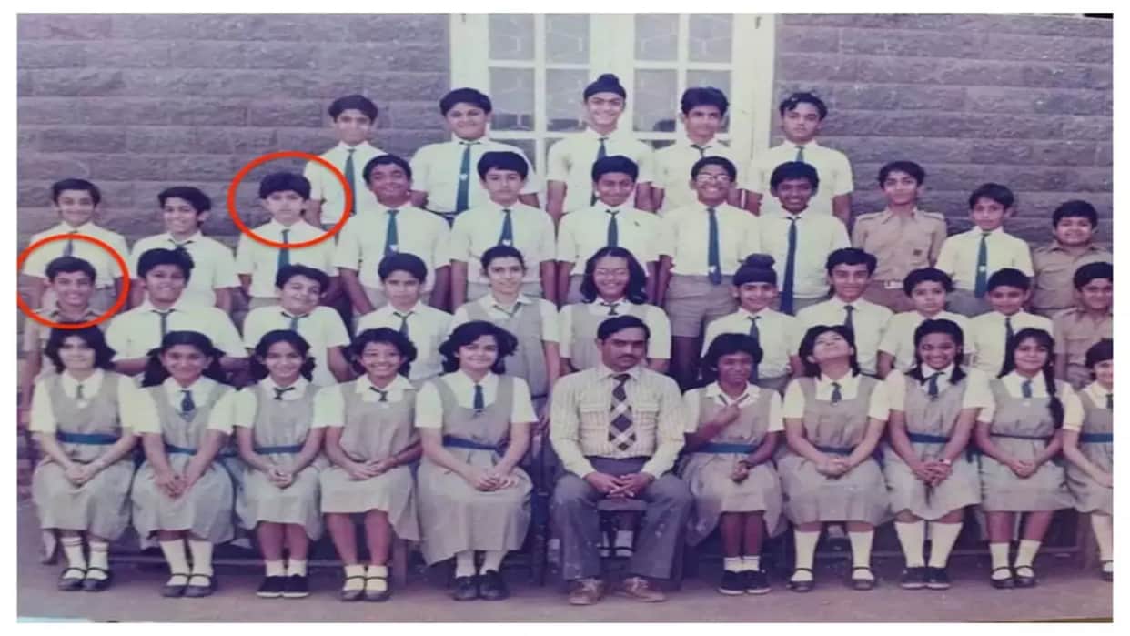 Pathaan Actor John Abraham and Hrithik Roshan Childhood photo goes viral on internet