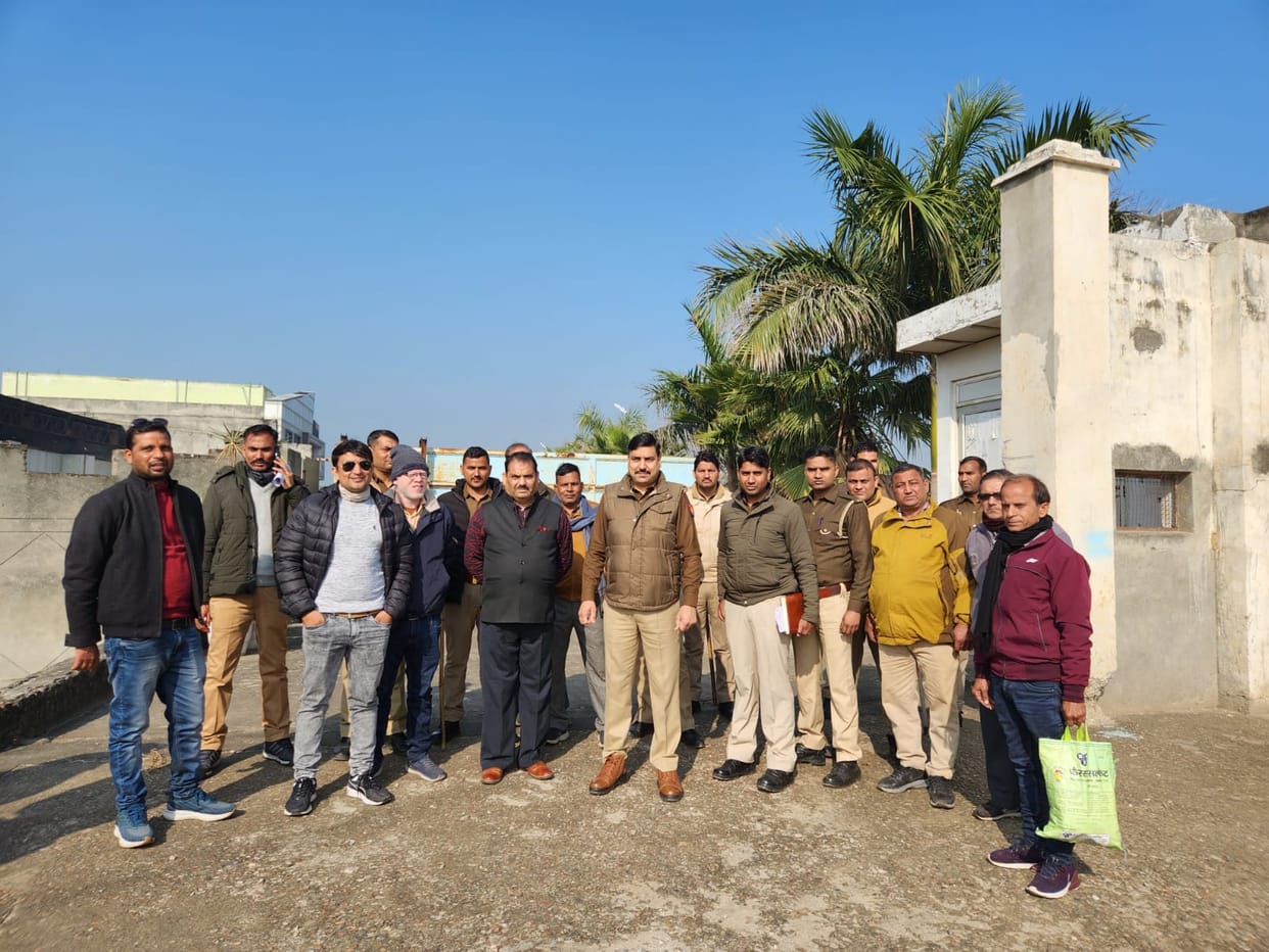 Meerut: Sample are taken from Haji yaqub factory on police demand