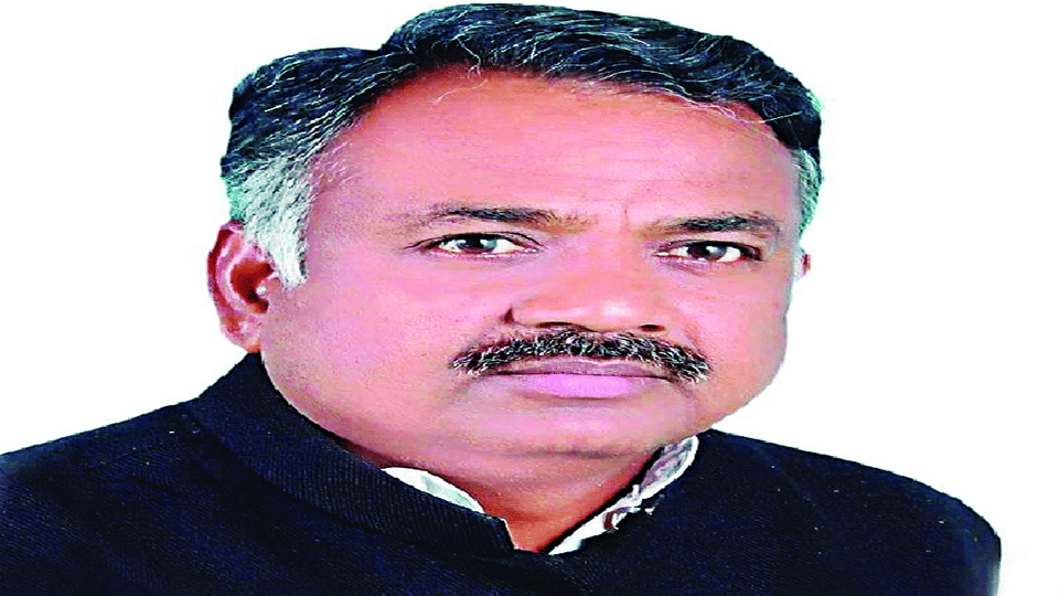UP SP leader Ravi Prakash Verma will join Congress before elections