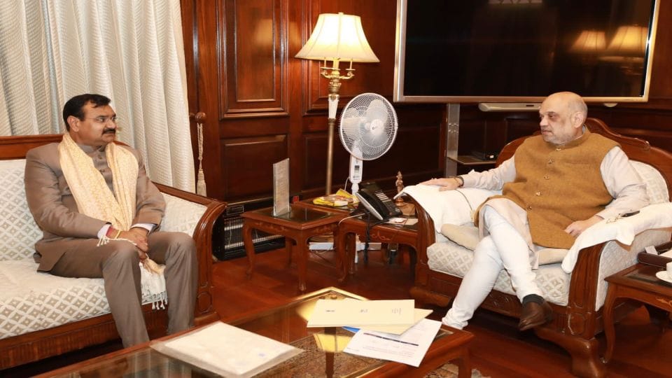 Minister Sanjay Gangwar met Home Minister Amit Shah to restart Majhola sugar mill in Pilibhit