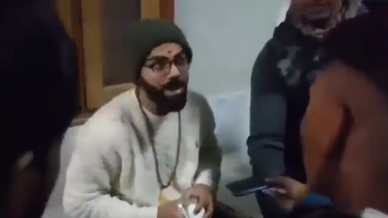 Virat Kohli gets angry on fan filming him in ashram in rishikesh says bhai ashram hai ye