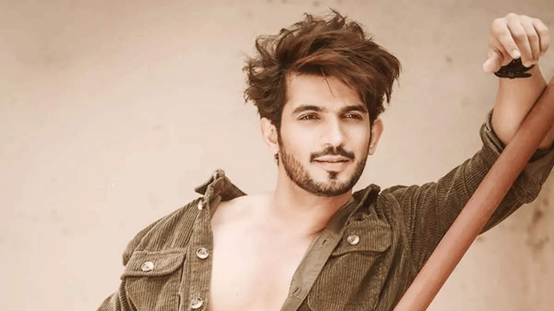Bigg Boss 16 Arjun Bijlani got trolled after calling Priyanka Chahar Choudhary show winner see users reaction