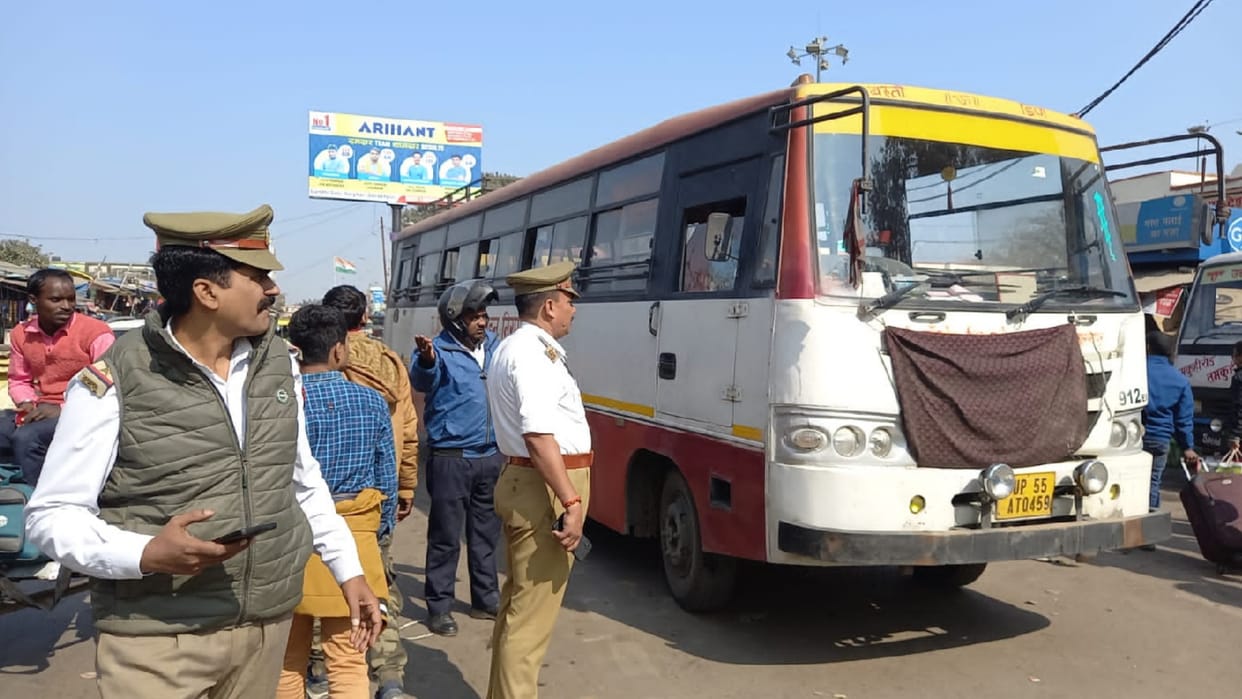 Invoice of 45 vehicles including four roadways buses