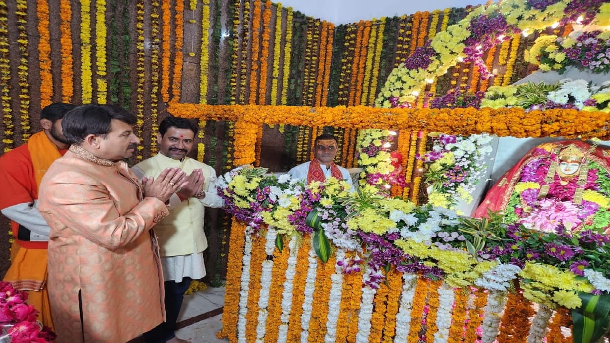 BJP MP Manoj Tiwari's said on Swami Prasad Maurya statement