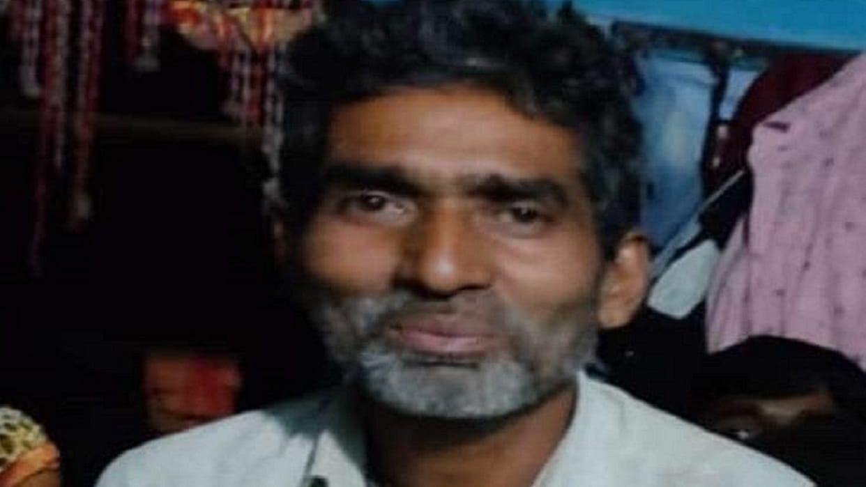 chhattisgarh young man killed by car collision in janjgir-champa