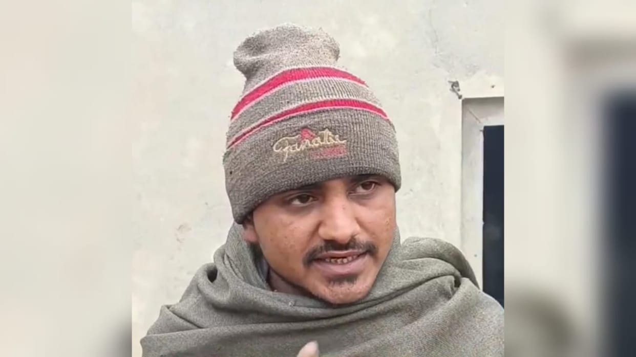Youth climbed on the tower in Dariapur village of Fatehabad