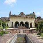 इस्लामनगर गांव का किला