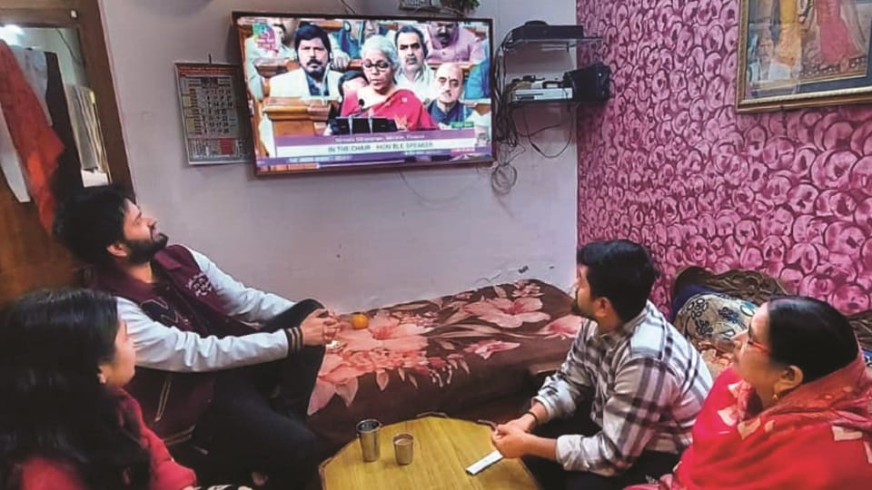 Budget 2023: The burden on the head of the house and housewives did not increase