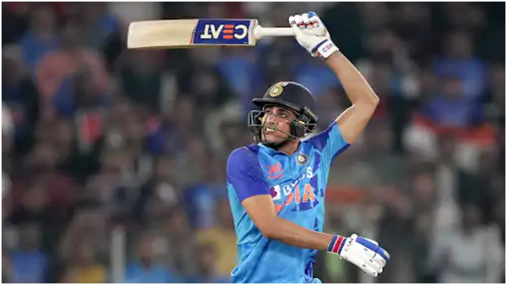 IND vs NZ 3rd T20I PHOTOS, Top Moments: Cute fan Poster for Shubman Gill, Hardik Pandya trophy to Prithvi Shaw
