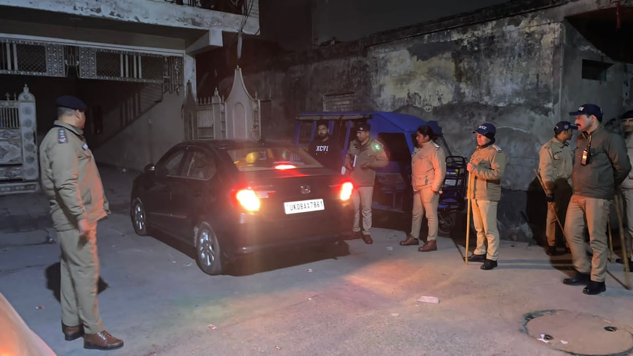 Haridwar: Assets worth crores of seven drug mafia seized and bank account freeze