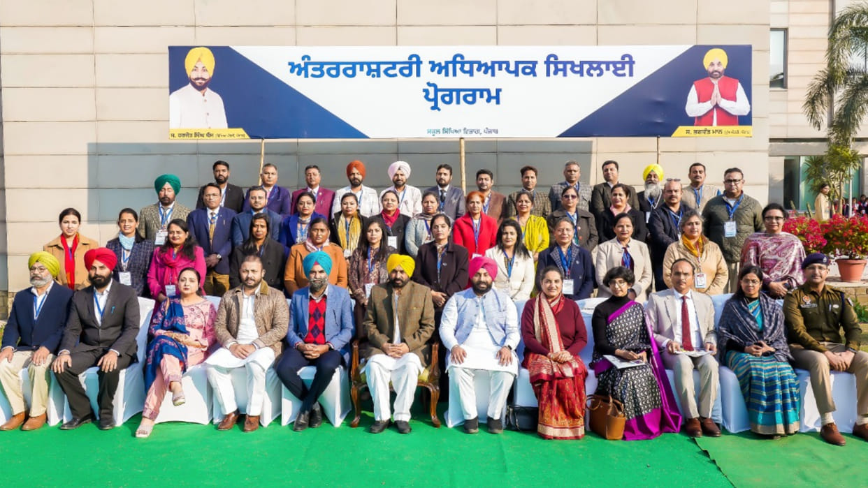 punjab teachers will go to singapore for professional teacher training program