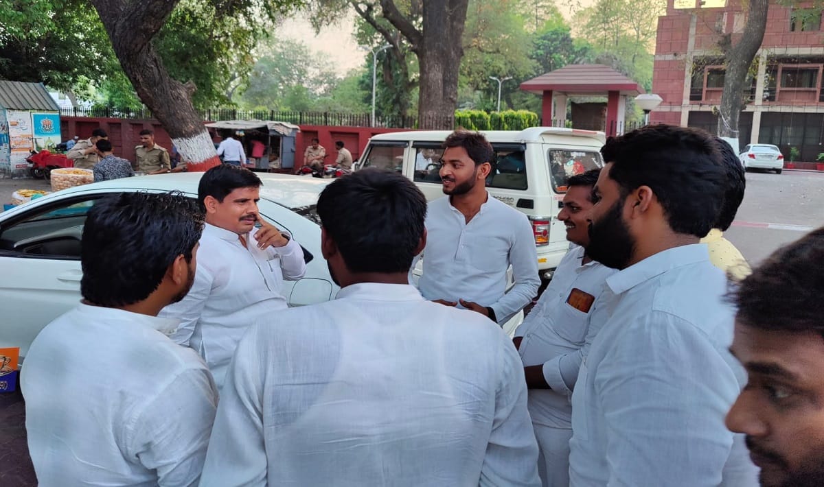 Chhanbey mirzapur MLA Rahul prakash kol  lost battle with cancer who make record in up election 2022