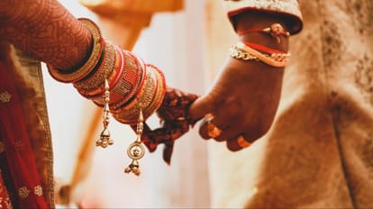 bride refused to marry the groom and married her cousin in Budaun