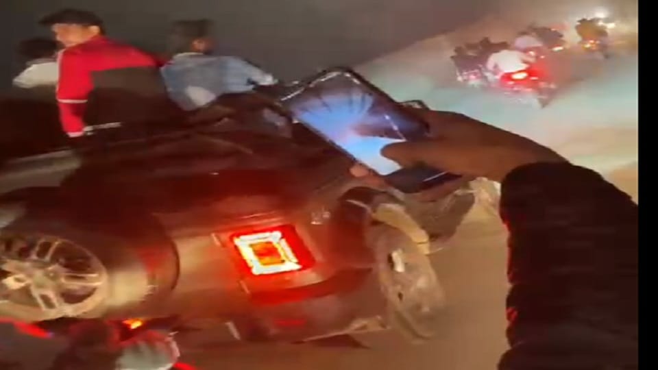 Moradabad Stunting of car riders in underpass