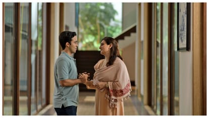 Faraaz Review in Hindi Hansal Mehta Juhi Babbar Aamir Ali Aditya Rawal Zahan Kapoor Pallak Lalwani Movie