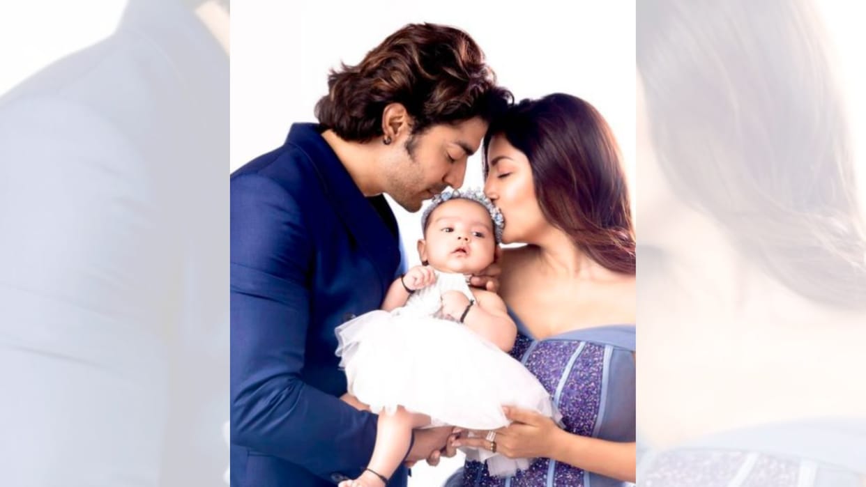 Debina Bonnerjee Gurmeet Choudhary Second Daughter Actor shares first photo of devisha see viral pictures here