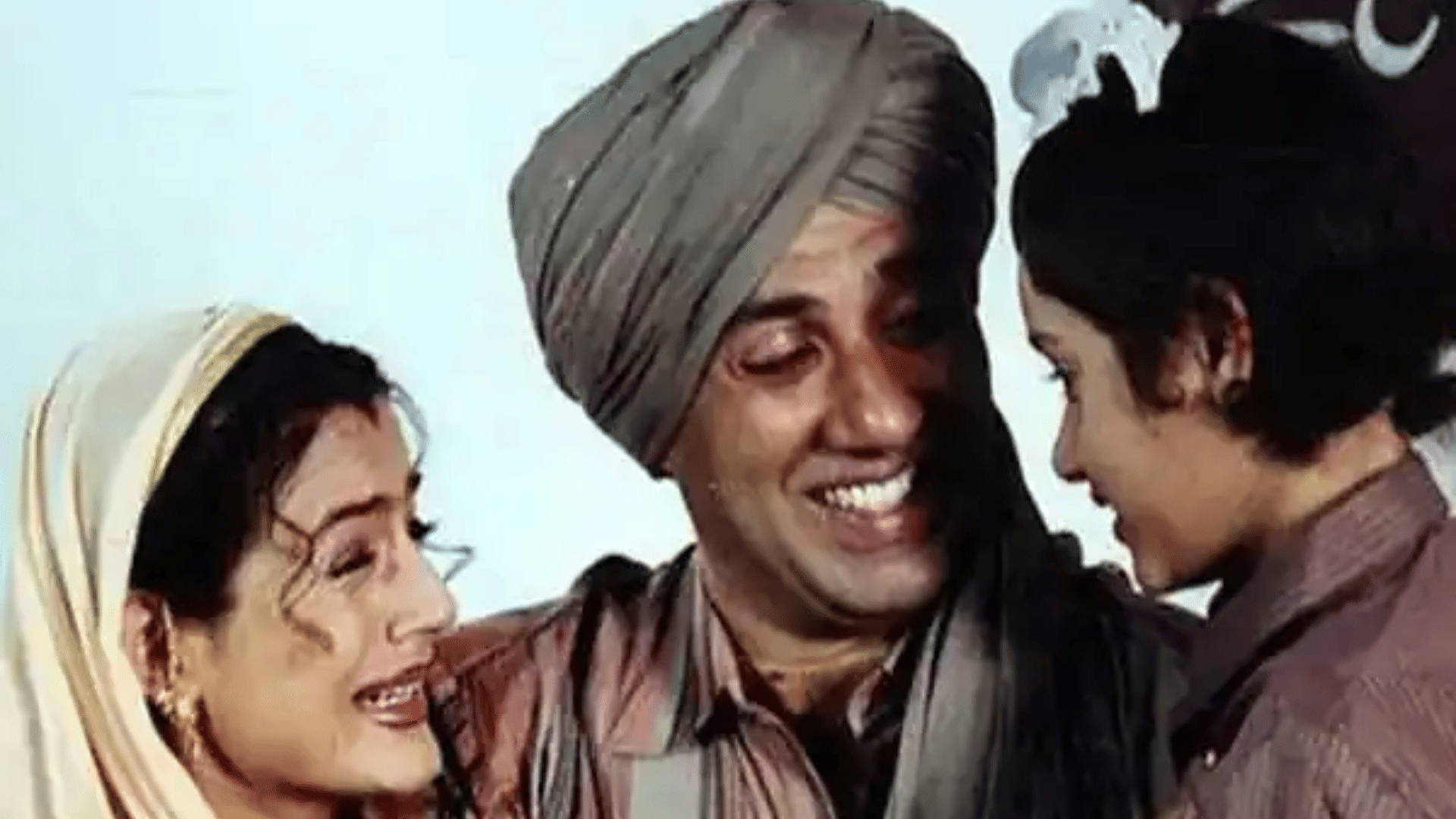 Sunny Deol Ameesha Patel Movie Gadar 2 Action Scene video Leaked on social media