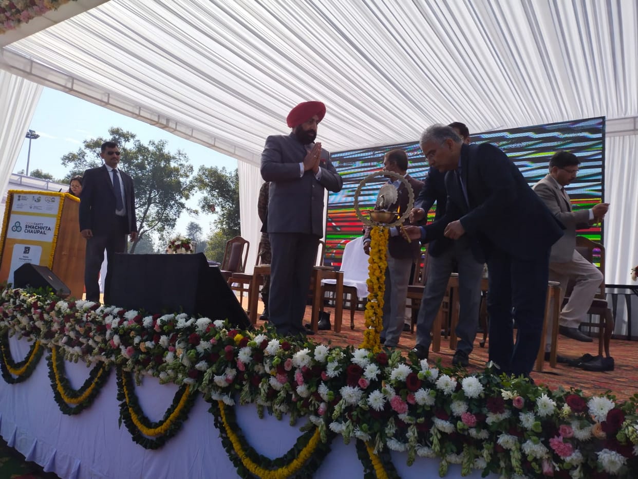 Governor Lt Gen Gurmeet Singh inaugurated Doon Cantt Swachhata Chaupal Dehradun Uttarakhand news in hindi