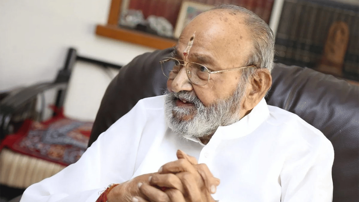 K Viswanath passed away at age of 92 Dada Saheb Phalke award winner Director had health issues
