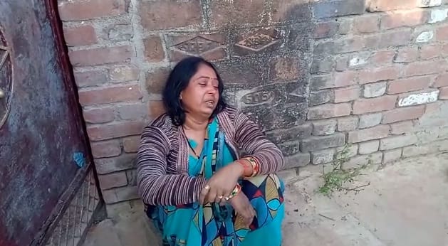 Wife killed husband in dispute of six thousand rupees, buried the dead body in the room and slept on it