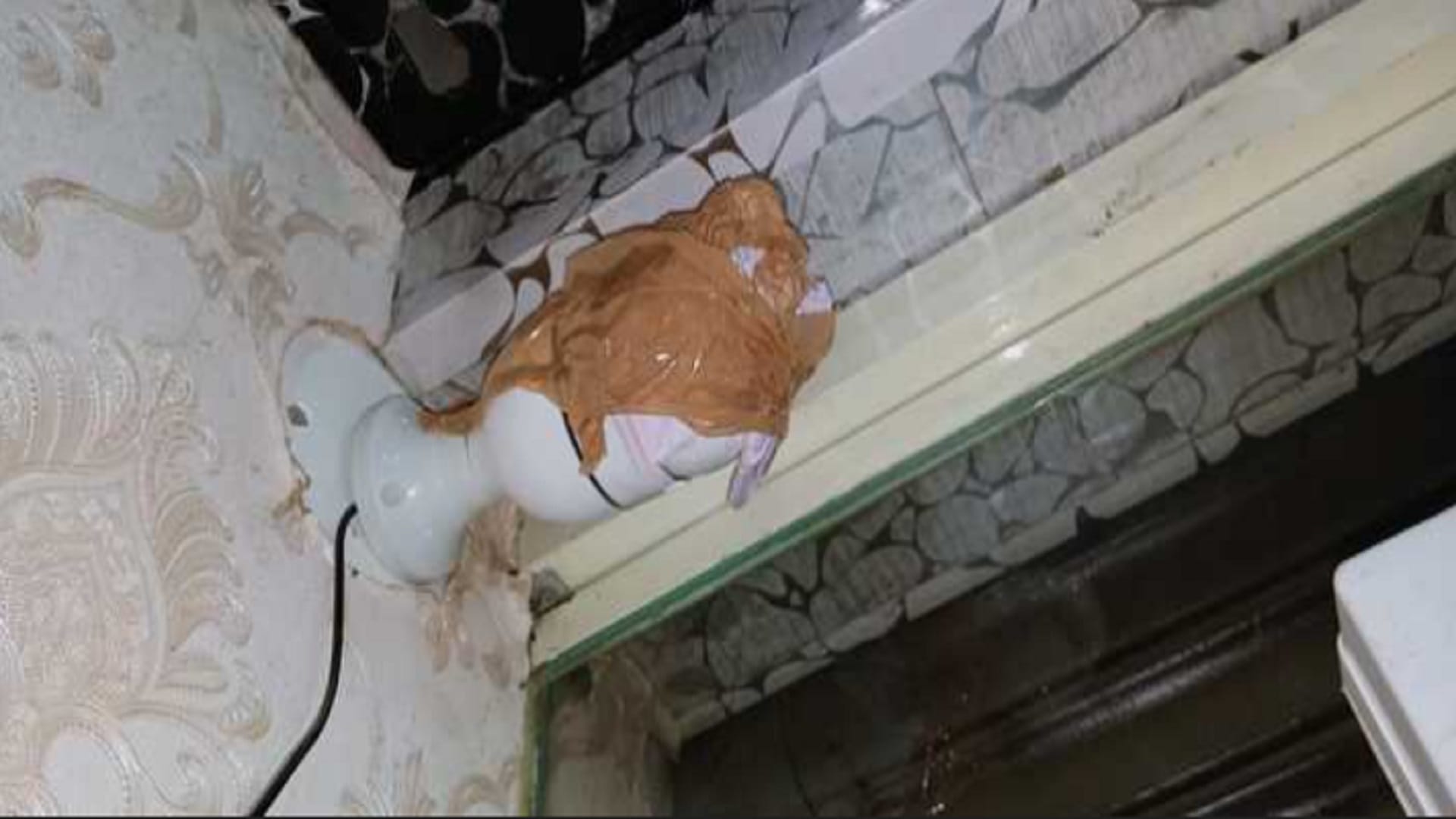 The crooks of Chunnu Munnu surang chor gang could not theft in shop of Saraf in Meerut and see photos