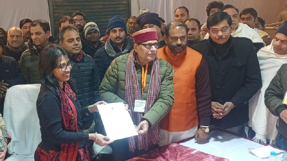 Up MLC Election Results 2023 Bareilly BJP Won for Eighth Time from MLC Vidhan Parishad Chunav